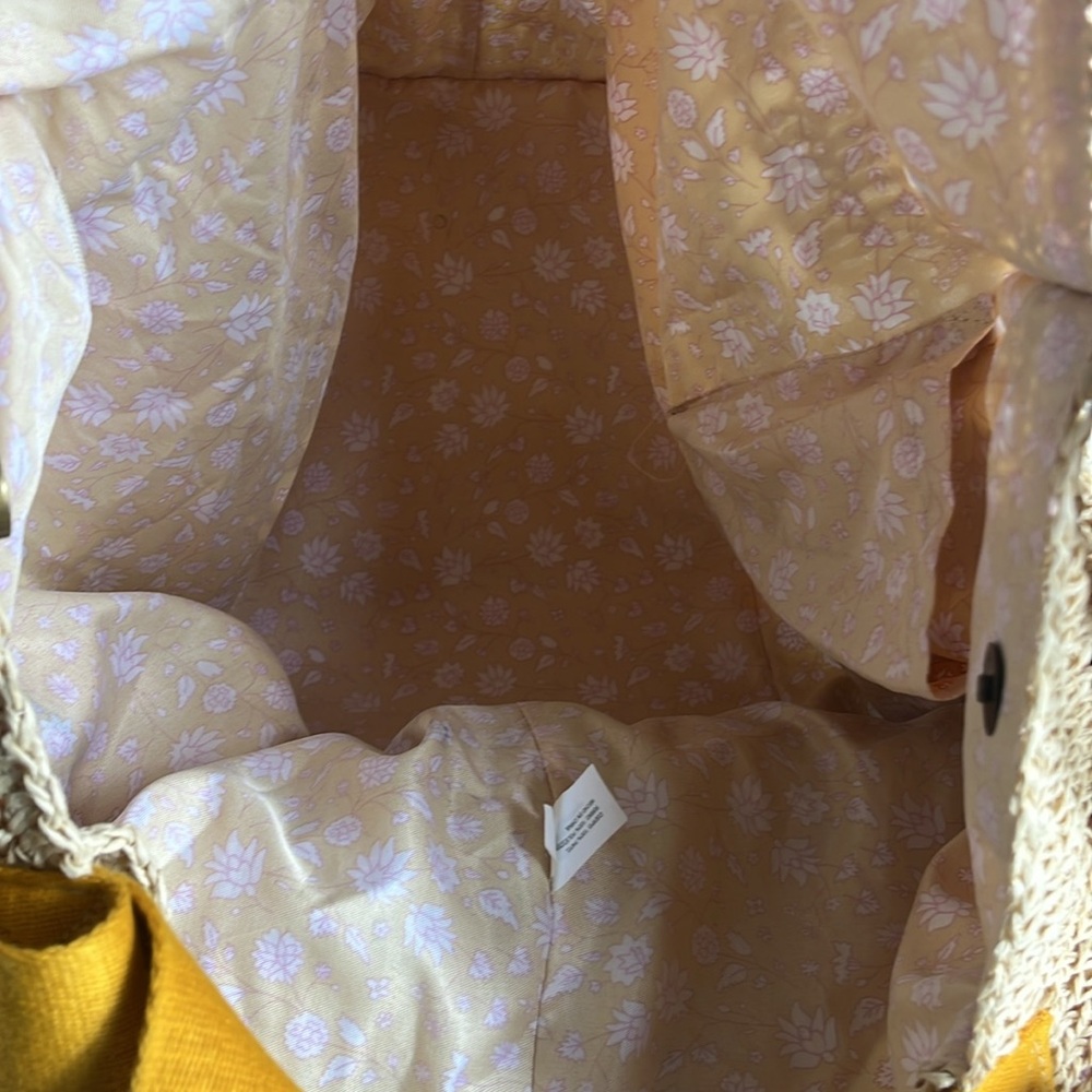 Universal Thread Cream/ Yellow Straps Crochet Tot… - image 8